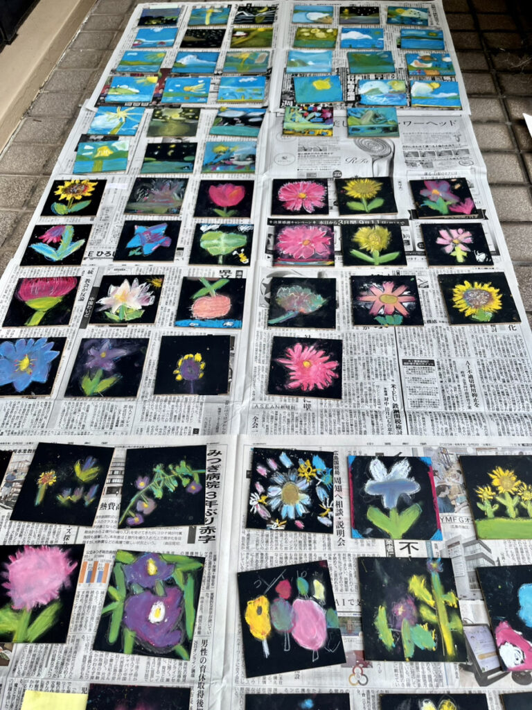 尾道市立因島南小学校/図工(チョークアート) アートチョーク ロビーナ